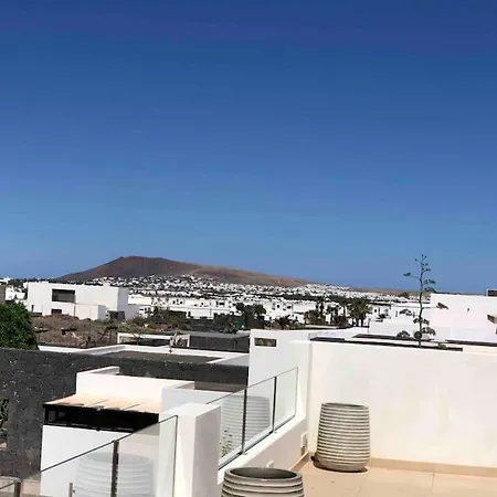 Villa Stunning 5 Star Villa- 5 Mins Village Marina *